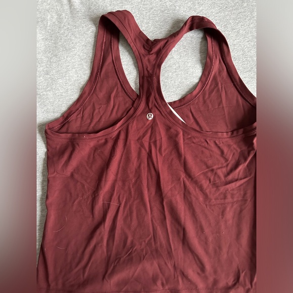 Lululemon Y tank top - Picture 2 of 2